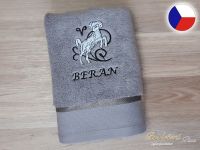 Luxusní osuška se znamením BERAN 450g šedá/šedá